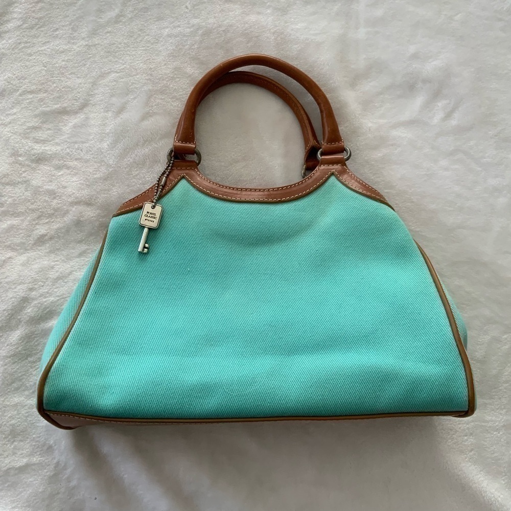 Vintage fossil hand bag